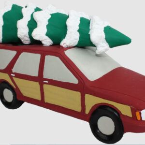 Multipet  Station Wagon w/ Christmas Tree 7.5 inch
